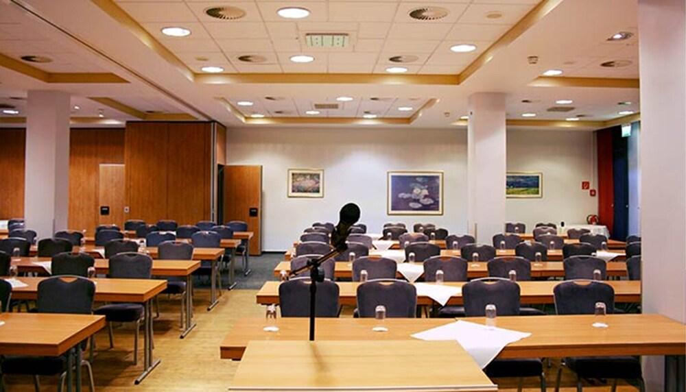 Hotel Mercator Itzehoe-Klosterforst 외부 사진