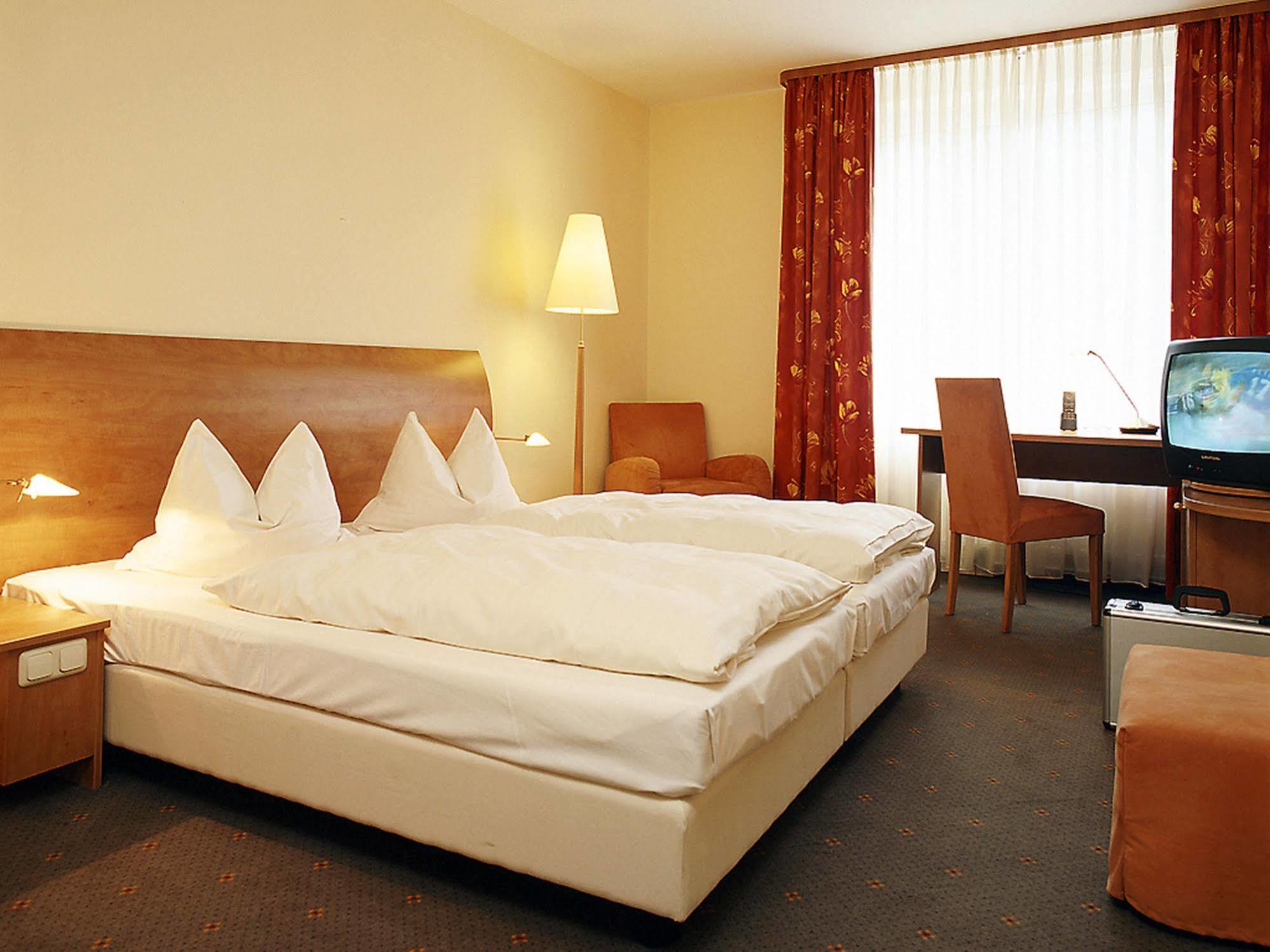 Hotel Mercator Itzehoe-Klosterforst 객실 사진